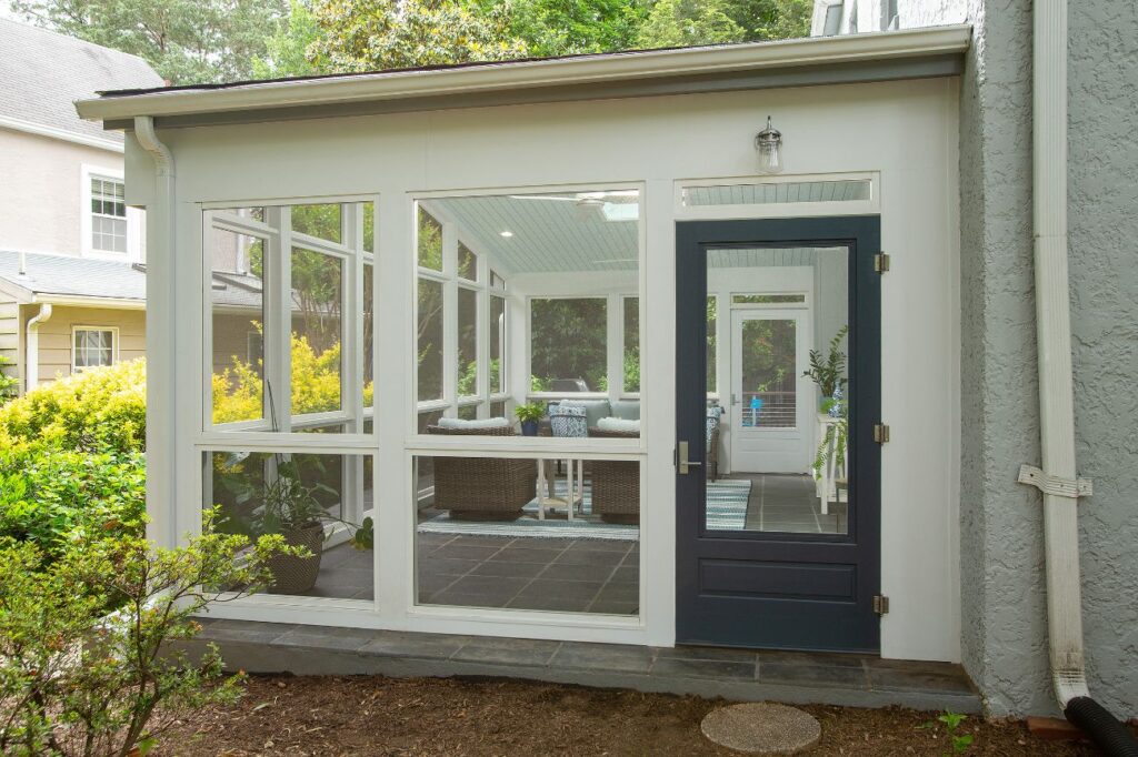 exterior view of screened-in porch