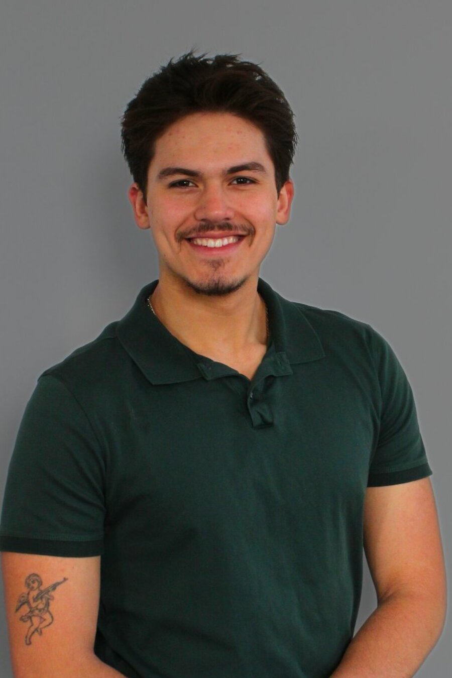 green_headshot_900x1350_v7